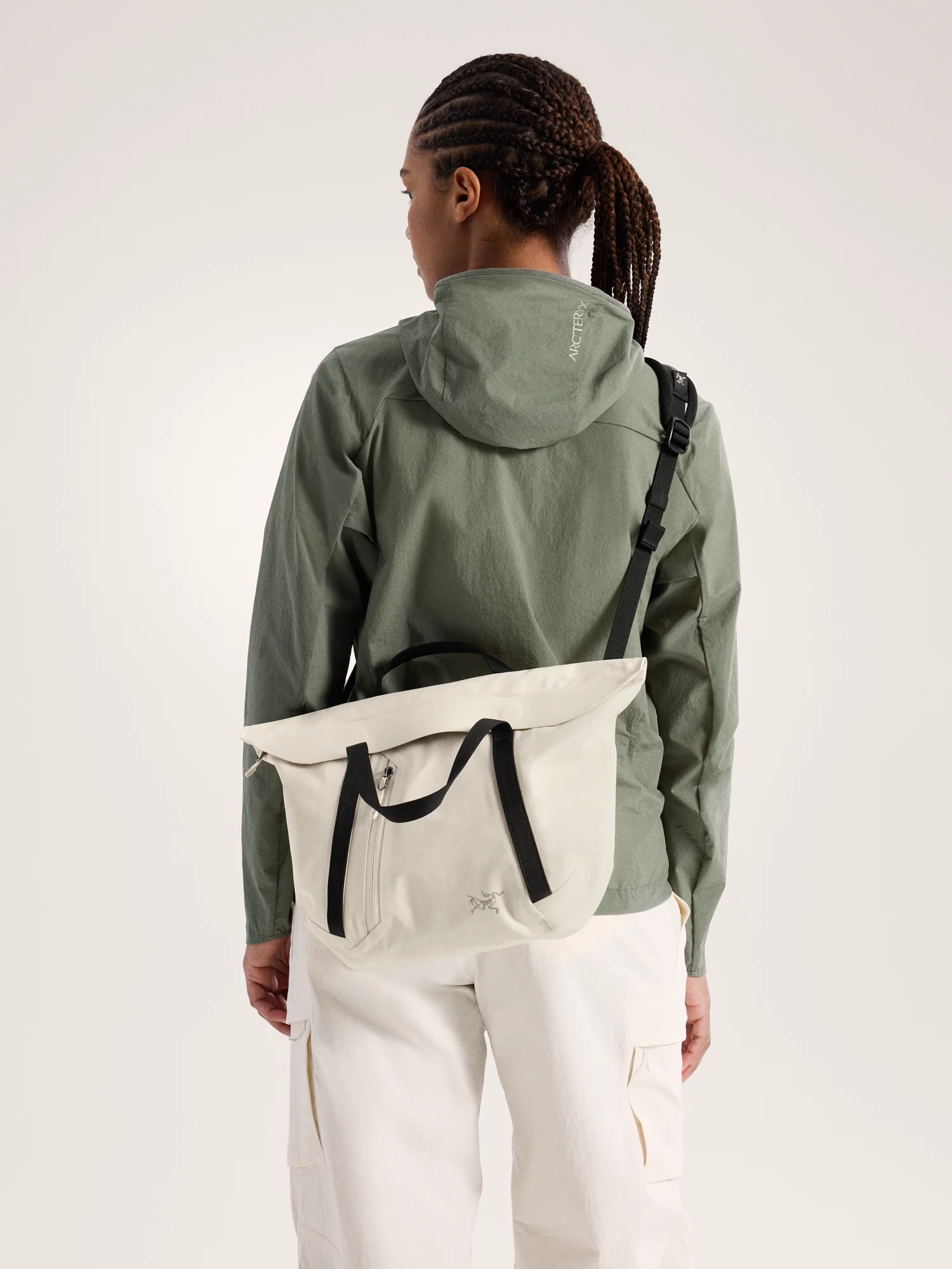 新着製品 ウィメンズ